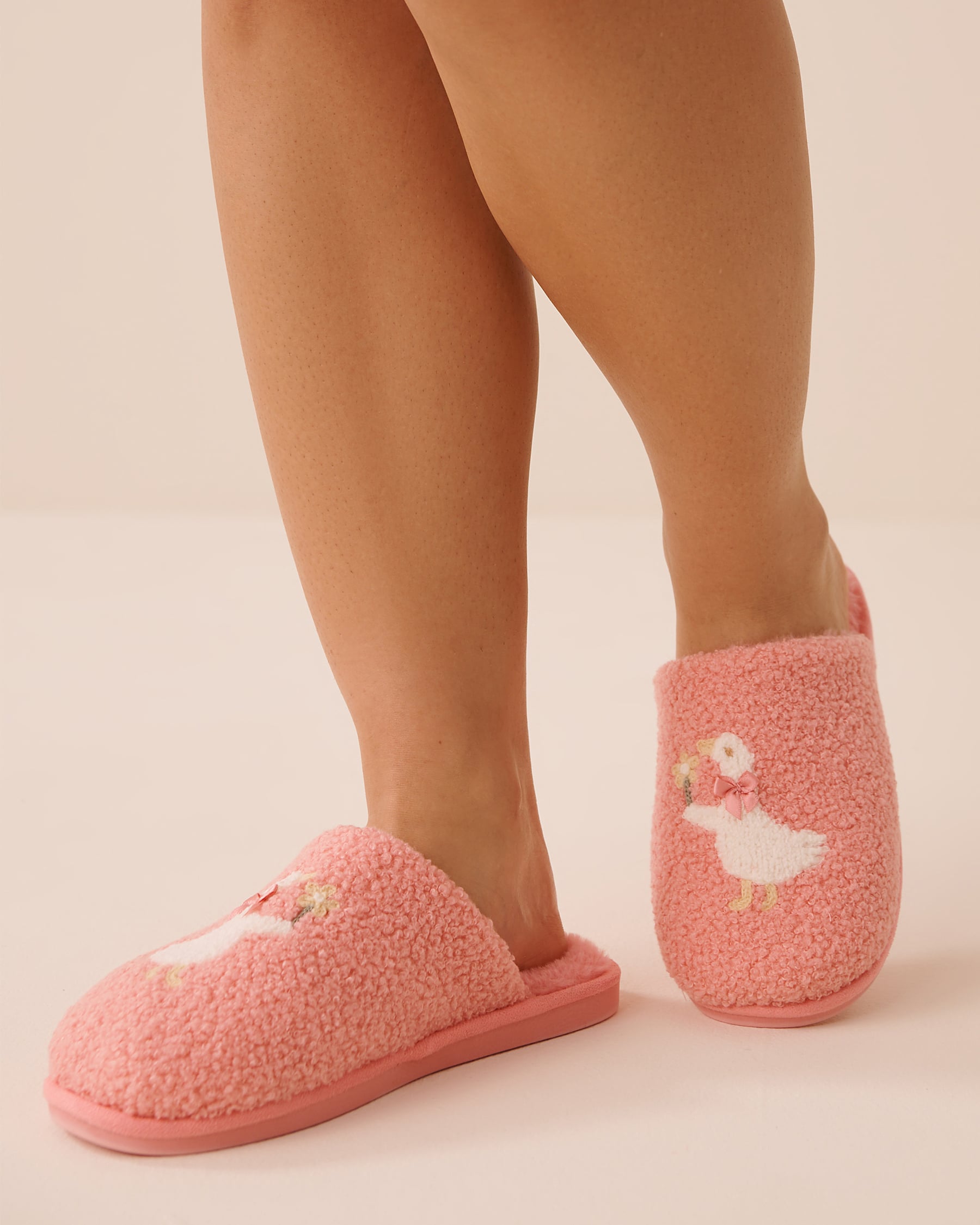 Goose Pattern Curly Fur Slippers