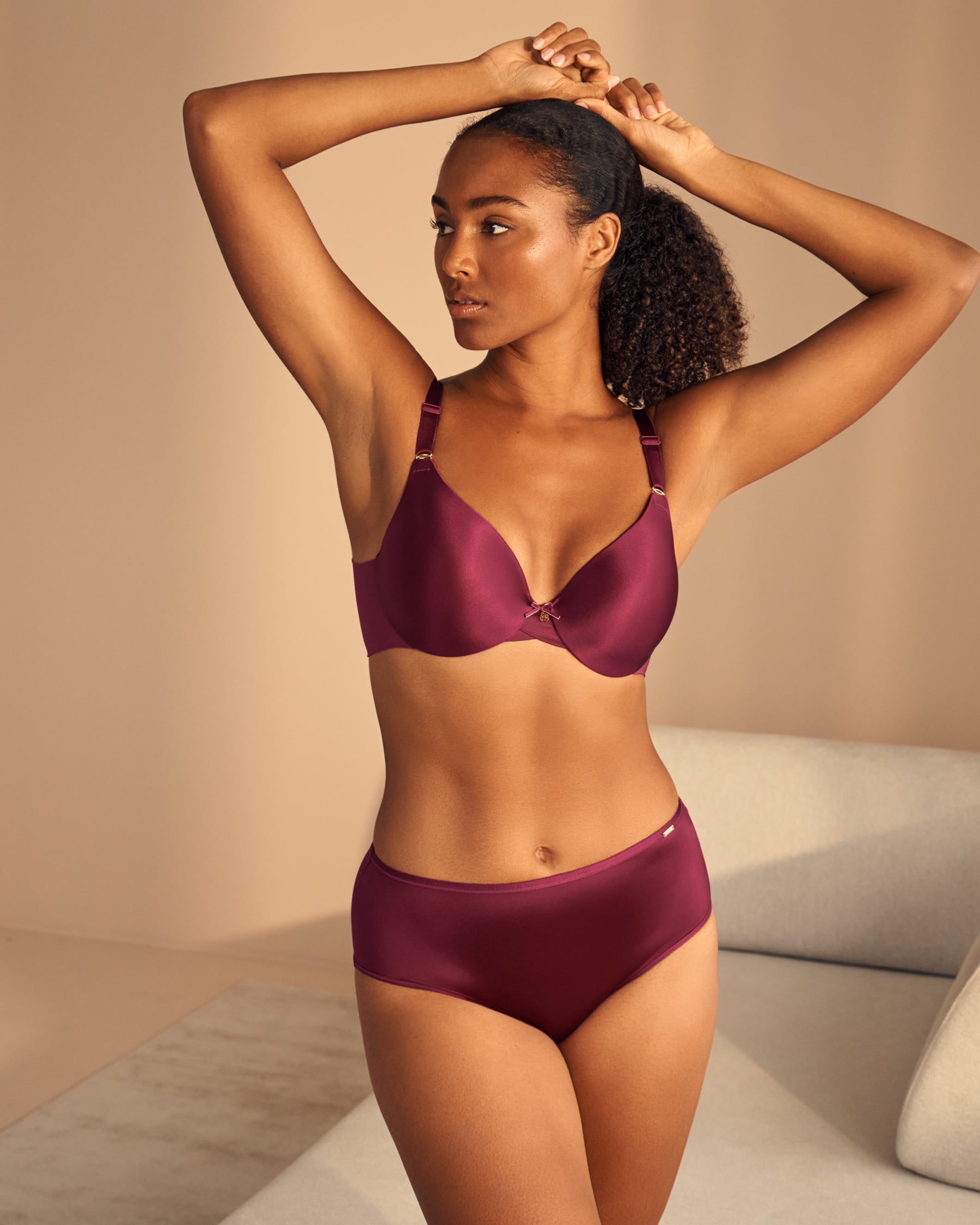 Lightly Lined Sleek Back Bra