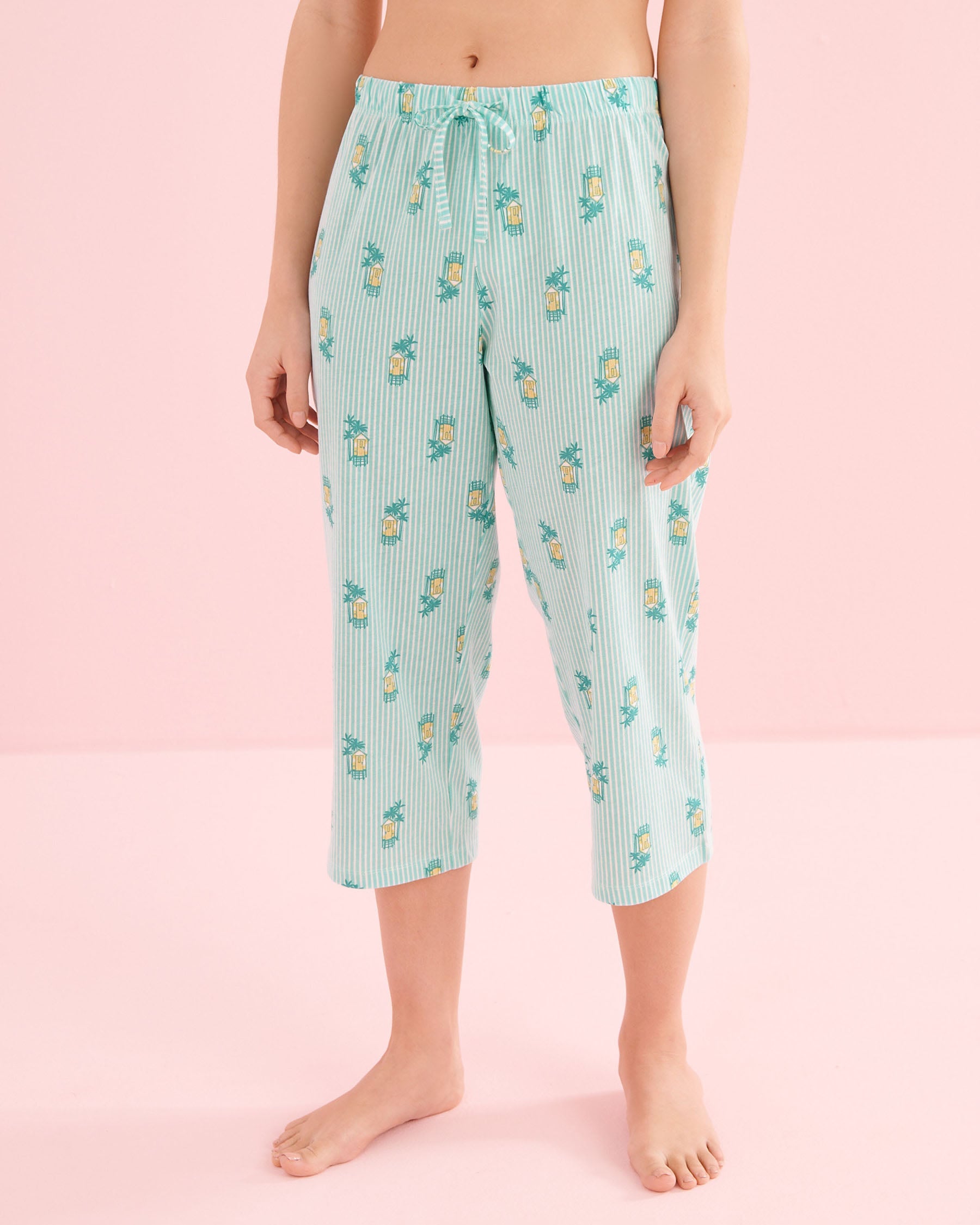 Sea Cabin Print Cotton T-shirt and Capris PJ Set