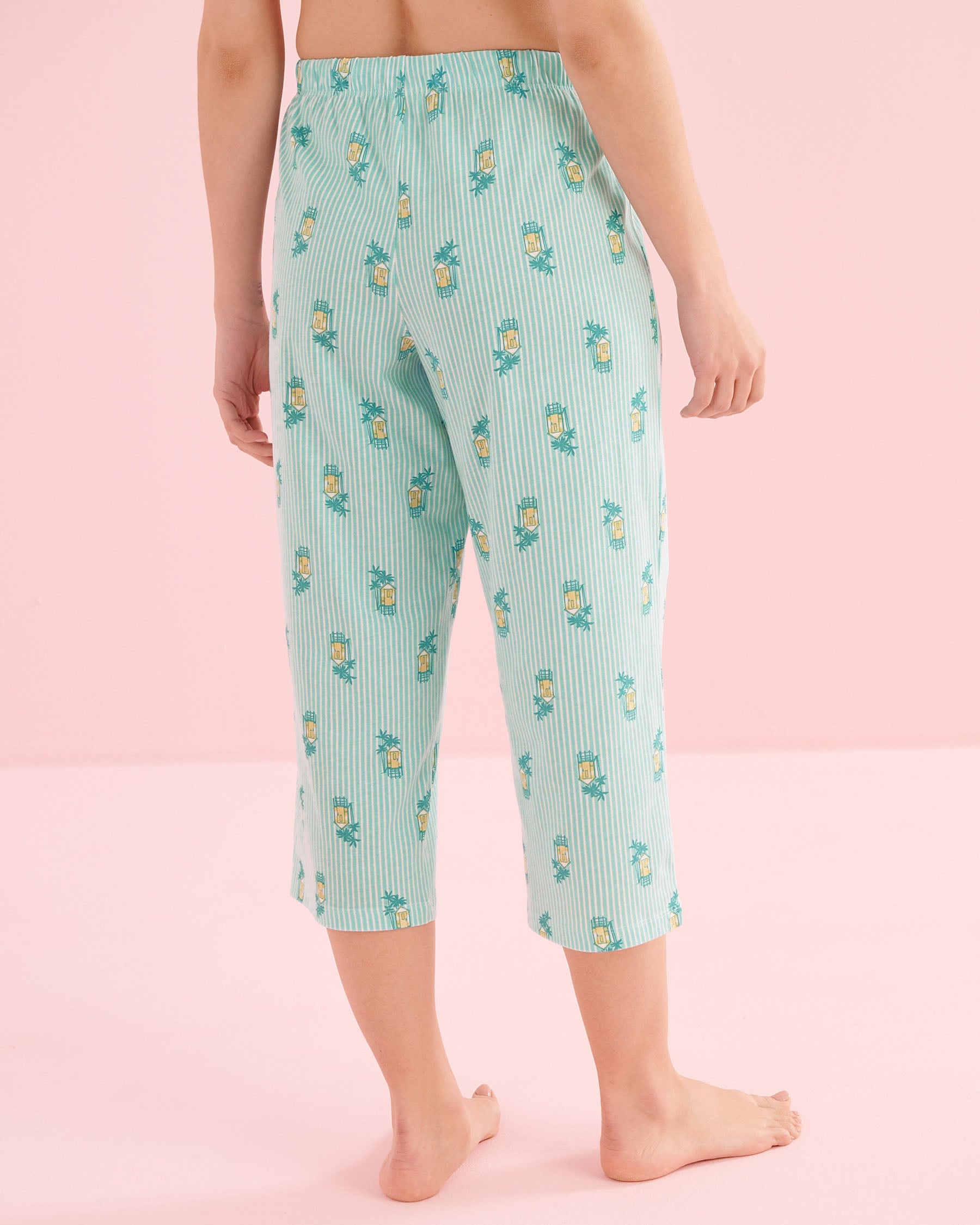 Sea Cabin Print Cotton T-shirt and Capris PJ Set